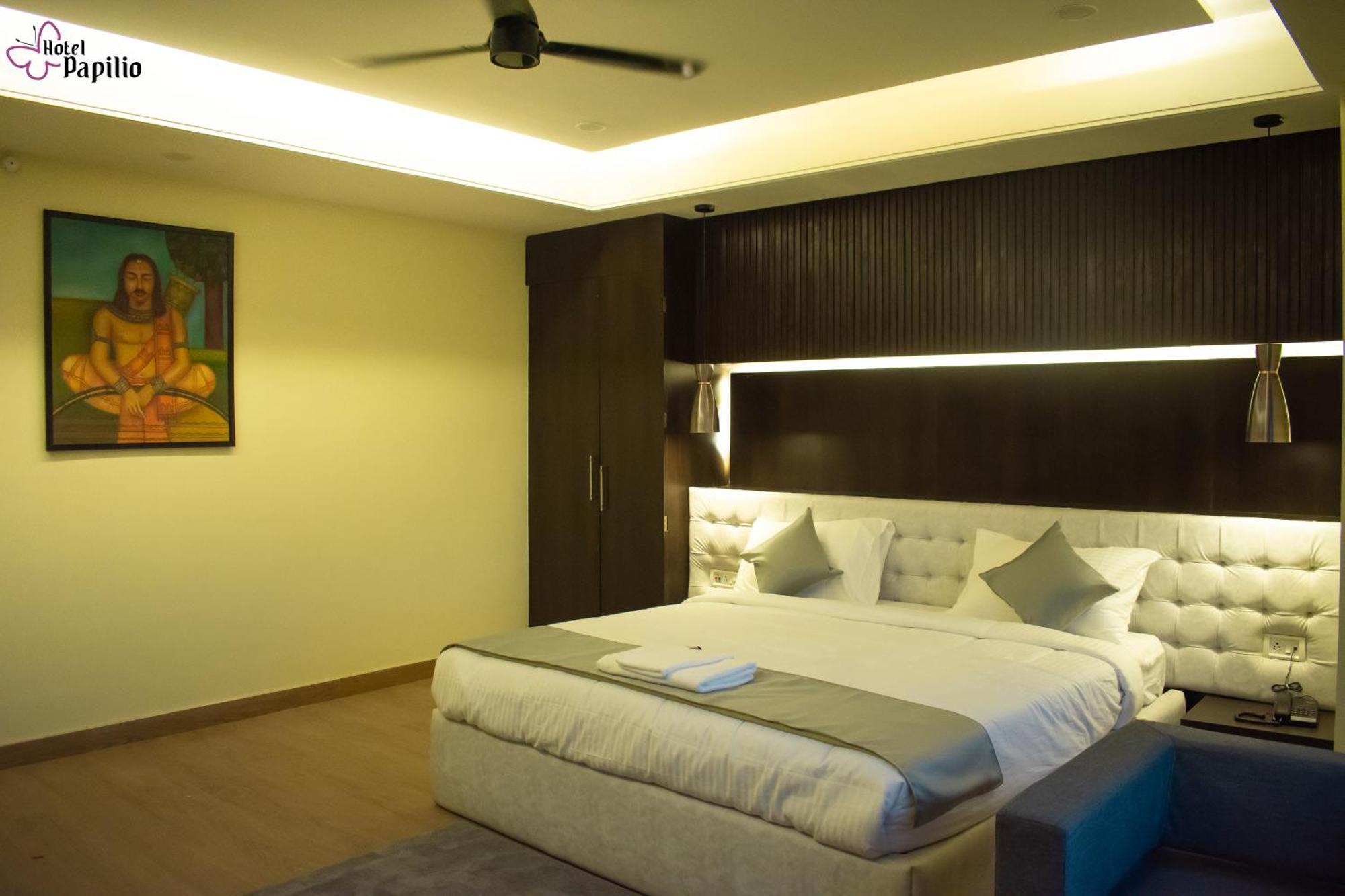 Hotel Papilio Māldah Eksteriør billede